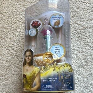 NWT Disney Beauty & The Beast Live Action Enchanted Rose Jewelry Box Toy